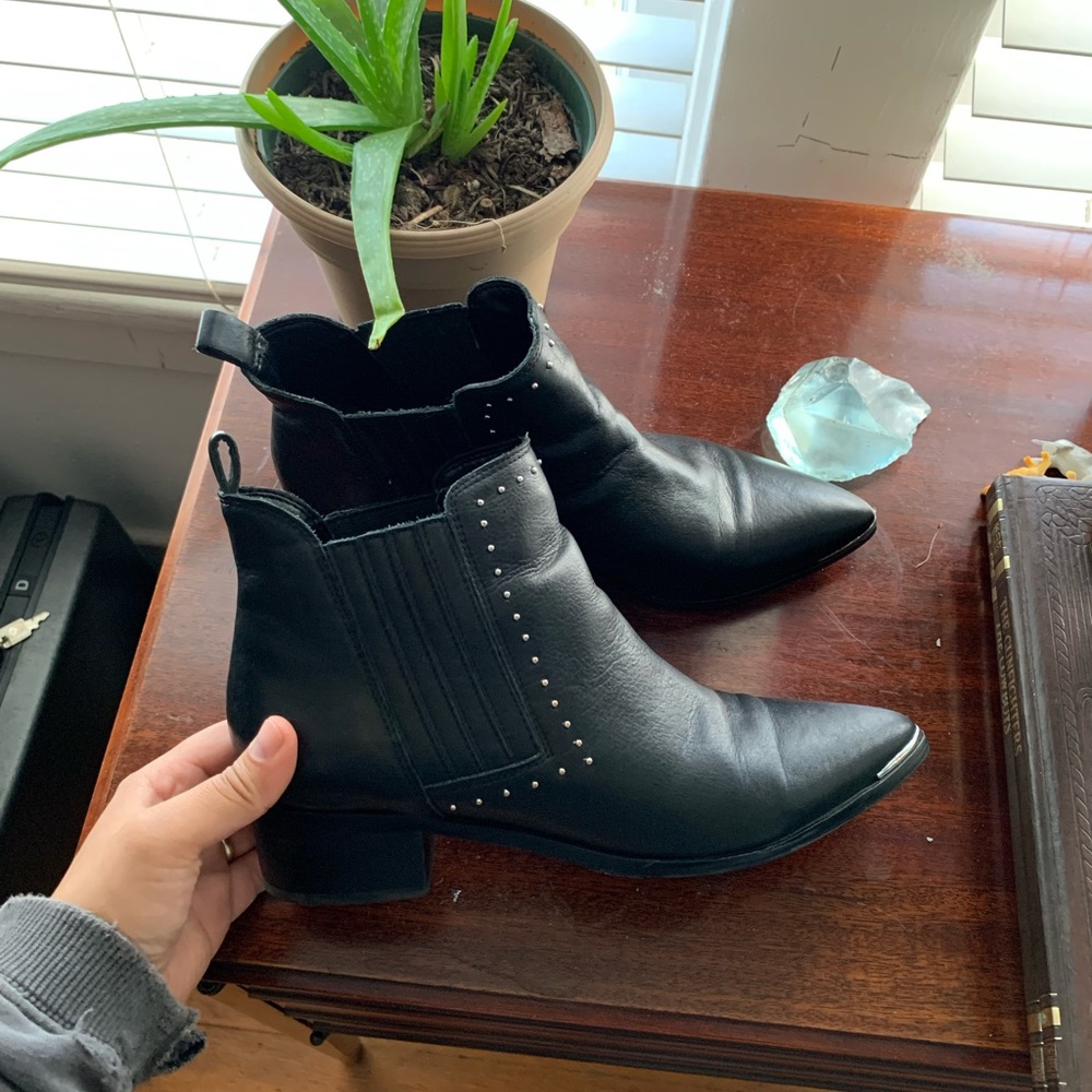 Black Chelsea Boots